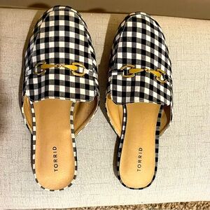 NWOB Black & White Gingham Slip-On Loafer,9W